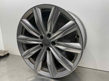 Load image into Gallery viewer, Wheel Rim  AUDI A8 2016 - NW406184
