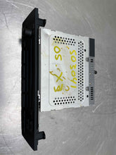 Load image into Gallery viewer, RADIO BMW Z4 X3 2005 05 2006 06 2007 07 2008 08 AM FM CD - NW401878
