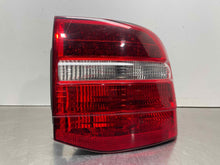 Load image into Gallery viewer, TAIL LIGHT LAMP ASSEMBLY Cayenne 2008 08 2009 09 2010 10 Right - NW404929
