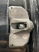 Load image into Gallery viewer, Wheel Rim  PORSCHE CAYENNE 2008 - NW406487

