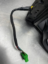 Load image into Gallery viewer, SIDE VIEW DOOR MIRROR S60 V60 XC60 11 12 13 14 15 16 17 18 Right - NW394977
