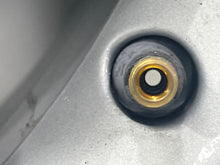 Load image into Gallery viewer, WHEEL BMW 320i 323i 325i 330i 99 00 01 02 03 04 05 06 - NW197687
