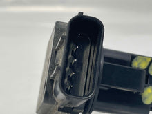 Load image into Gallery viewer, Mass Air Flow Sensor Meter MAF CSX Civic CR-V Element 06-11 - NW5105
