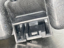 Load image into Gallery viewer, [INVENTORYCAR_YEAR_MAKE_MODEL] TRUNK LID MOUNTED TAIL LIGHT LAMP Right - NW404763
