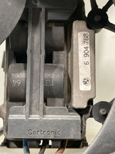 Load image into Gallery viewer, RADIATOR FAN ASSEMBLY 320i 323i 330i 99 00 01 02 - 06 - NW395519
