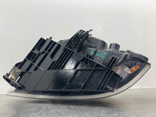 Load image into Gallery viewer, Headlight Lamp Assembly Land Rover LR2 2013 - NW399001
