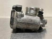 Load image into Gallery viewer, THROTTLE BODY Evoque LR2 2012 12 2013 13 2014 14 2015 15 - NW404643
