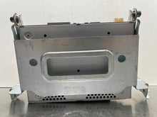 Load image into Gallery viewer, RADIO RECEIVER Evoque LR2 LR4 2012 12 2013 13 2014 14 2015 15 2016 16 - NW402037
