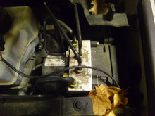 Load image into Gallery viewer, ABS PUMP BMW 330i 323i 325i 2006 06 - NW946
