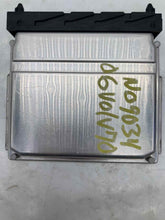 Load image into Gallery viewer, ECU ECM COMPUTER Volvo S60 V70 XC90 05 06 07 2007 - NW63159
