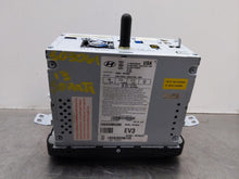 Load image into Gallery viewer, RADIO Hyundai Sonata Sonata Hybrid 11 12 13 14 15 - NW401916
