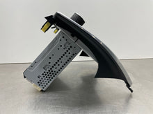 Load image into Gallery viewer, Radio Toyota Camry 2016 - NW402055
