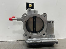 Load image into Gallery viewer, THROTTLE BODY Toyota Highlander Camry Scion TC Rav 4 Sienna Venza 2009 09 10 11 - NW404650
