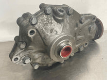 Load image into Gallery viewer, CARRIER ASSEMBLY 550i 550i Gt 650i 750i 750il Alpina B7 13-17 2.81 RATIO AWD - NW46270
