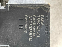 Load image into Gallery viewer, INTERCOOLER 550i 550i Gt 650i 750 HYBRID 750i 750il X5 X6 08-15 Right - NW106255

