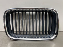 Load image into Gallery viewer, GRILL BMW 318i 320i 325i 328i M3 92 93 - 96 Upper Right - NW398670
