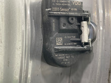 Load image into Gallery viewer, Wheel Rim  VOLVO 40 SERIES 2010 - NW406569
