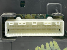 Load image into Gallery viewer, SPEEDOMETER CLUSTER Nissan Cube 2010 10 - NW160113
