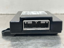 Load image into Gallery viewer, COMMUNICATION CONTROL MODULE COMPUTER Crosstour 2010-2015 - NW393587
