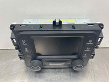 Load image into Gallery viewer, Radio Jeep Compass 2018 - NW401773
