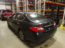 Load image into Gallery viewer, CARRIER ASSEMBLY Infiniti M37 Q70 11 12 13 14 15 16 17 18 - NW46520
