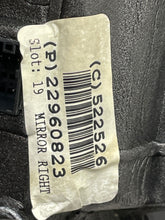 Load image into Gallery viewer, Side View Door Mirror Cadillac XTS 2013 - NW394672
