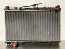 Load image into Gallery viewer, RADIATOR Toyota Camry ES300 2002 02 2003 03 04 05 06 07 - NW132612
