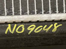 Load image into Gallery viewer, RADIATOR Toyota Camry ES300 2002 02 2003 03 04 05 06 07 - NW132612
