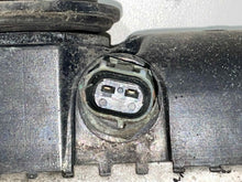 Load image into Gallery viewer, RADIATOR Toyota Camry ES300 2002 02 2003 03 04 05 06 07 - NW132612
