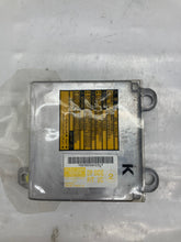 Load image into Gallery viewer, Computer Toyota Camry 2002 - NW38115
