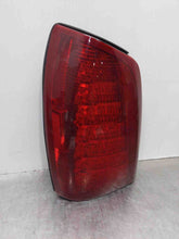 Load image into Gallery viewer, TAIL LIGHT LAMP ASSEMBLY Deville DHS DTS 00 01 02 03 04 05 Left - NW404672
