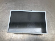 Load image into Gallery viewer, Info-Gps Screen Lincoln MKC 2016 - NW399109
