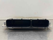 Load image into Gallery viewer, ECU ECM COMPUTER Volkswagen Beetle 2001 01 Auto 2.0L - NW395498
