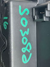 Load image into Gallery viewer, RADIO E250 Van CLS400 CLS550 E300 E350 E400 E550 E63 15-18 - NW401993
