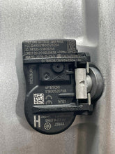 Load image into Gallery viewer, Wheel Rim Jaguar XE 2017 - NW406356

