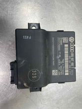 Load image into Gallery viewer, GATEWAY CONTROL MODULE COMPUTER Audi A4 S4 09 10 11 12 - NW393417
