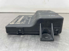 Load image into Gallery viewer, GATEWAY CONTROL MODULE COMPUTER Audi A4 S4 09 10 11 12 - NW393417
