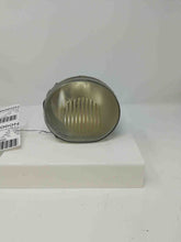 Load image into Gallery viewer, Fog Light Jeep Liberty 2002 02 2003 03 2004 04 Right - NW81633
