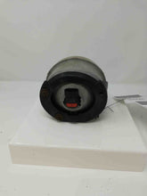 Load image into Gallery viewer, Fog Light Jeep Liberty 2002 02 2003 03 2004 04 Right - NW81633

