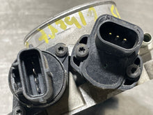 Load image into Gallery viewer, Throttle Body Jeep Liberty 2002 - NW177513
