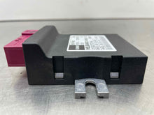 Load image into Gallery viewer, FUEL PUMP CONTROL MODULE COMPUTER 320i 328D 328i 328I GT 335i 09-17 - NW393482
