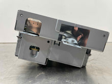 Load image into Gallery viewer, INFO-GPS SCREEN Jaguar Vanden Pl XJ XJL 2013 13 - NW399167

