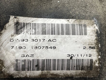 Load image into Gallery viewer, CARRIER ASSEMBLY Vanden Pl XF XFR XJ XJL 13 14 15 16 17 - NW394379

