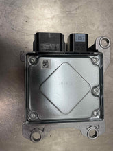Load image into Gallery viewer, AIR BAG CONTROL MODULE COMPUTER Jaguar Vanden Pl XJ XJL 13 14 - NW393612
