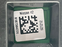 Load image into Gallery viewer, SPEEDOMETER CLUSTER Nissan Pathfinder 2013 13 - NW403762
