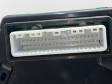 Load image into Gallery viewer, SPEEDOMETER CLUSTER Nissan Pathfinder 2013 13 - NW403762
