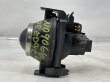 Load image into Gallery viewer, [INVENTORYCAR_YEAR_MAKE_MODEL] FOG LAMP LIGHT - NW81447
