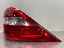 Load image into Gallery viewer, OUTER TAIL LIGHT LAMP ML350 ML450 ML550 ML63 12 13 Right - NW404917

