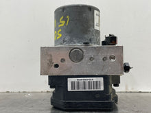 Load image into Gallery viewer, ABS Pump Hyundai Veloster 2015 - NW391662
