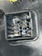 Load image into Gallery viewer, SIDE VIEW DOOR MIRROR Hyundai Veloster 14 15 16 17 Right - NW394830
